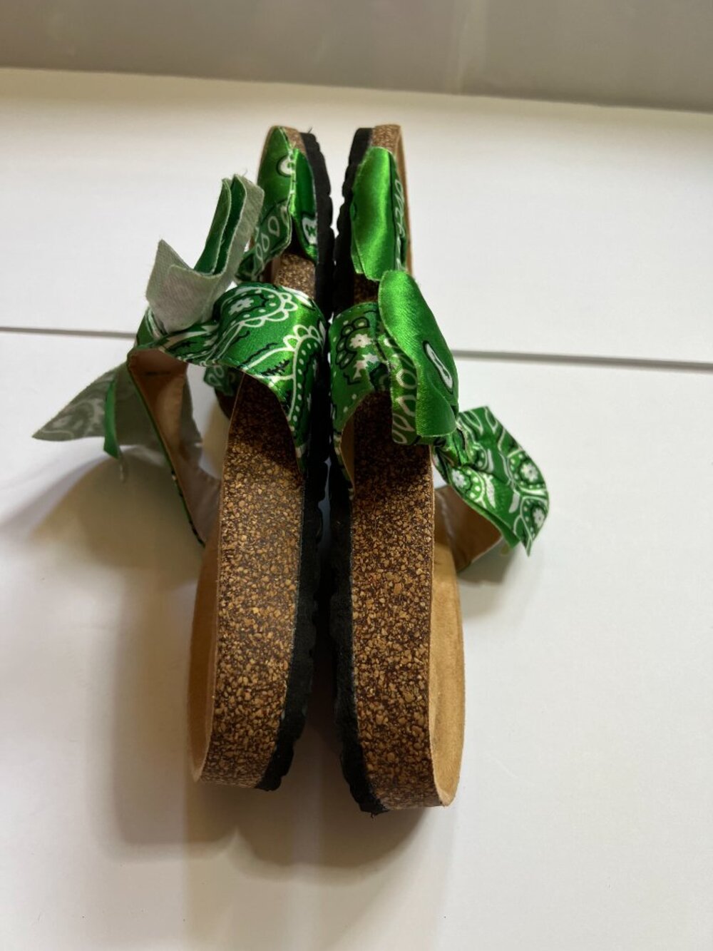 Mata Shoes Green Broadwalk Slip Slides Sandals W 8 1/2 - Picture 3 of 5